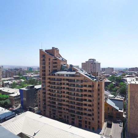 Stay Inn Apartments On Amiryan 26/4 Jerevan Eksteriør billede